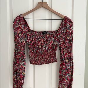 Floral Smocked Women's Top - Red